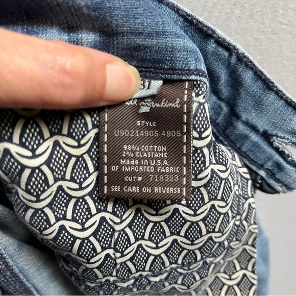 7 For All Mankind distressed Denim mini Skirt Sz 31 - Picture 6 of 12